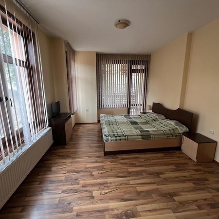 Panorama Guest House スモーリャン エクステリア 写真