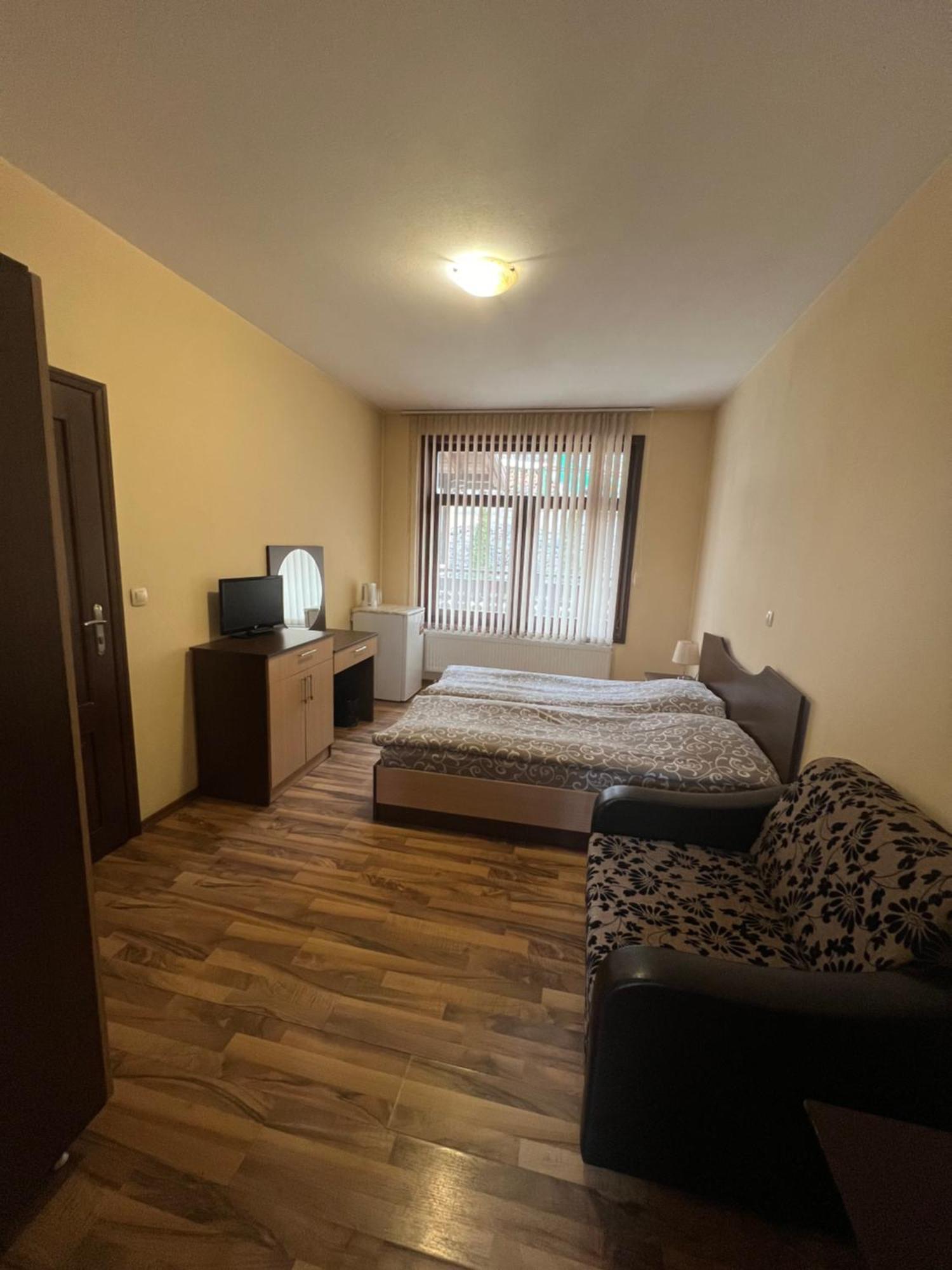 Panorama Guest House スモーリャン エクステリア 写真